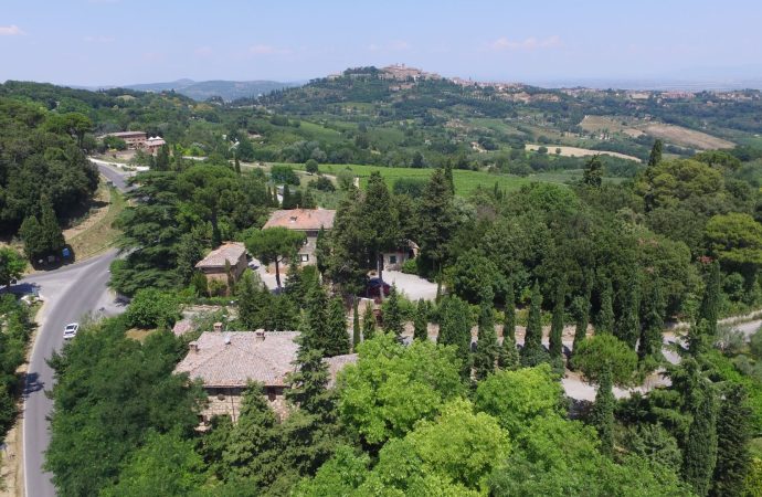 fotovistapoderecroceemontepulcianocopia
