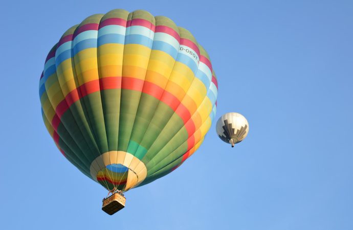 hot-air-balloon-g929467913_1920