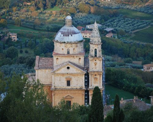 montepulciano-g4413fc187_1920